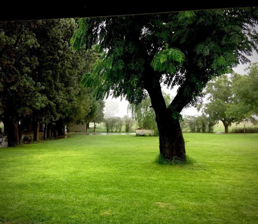 6 Bedroom Property for Sale in Bainsvlei Free State